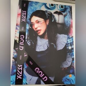 ITZY - [GOLD] DIGIPACK VER. Yeji Kpop Album Version